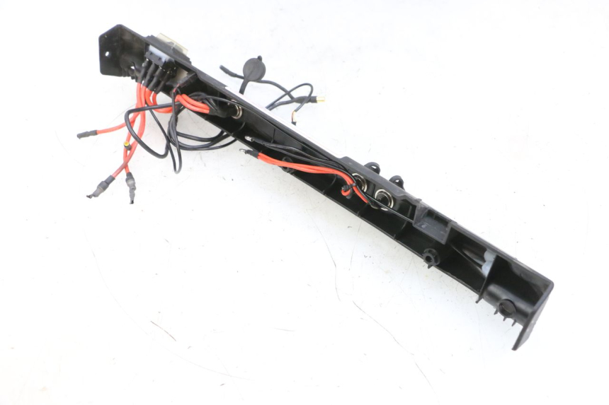 photo de Soleira esquerda DUALTRON VICTOR LIMITED 1 - Ampliação técnica
