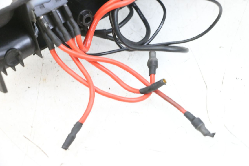 photo de Soleira esquerda DUALTRON VICTOR LIMITED 1 - Pontos de fixação