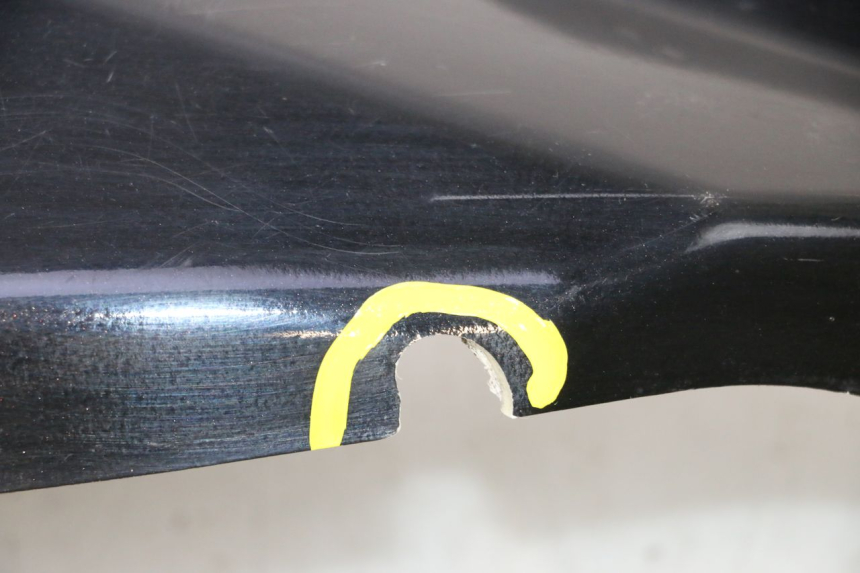 photo de SAIA LATERAL ESQUERDA PEUGEOT VIVACITY NEW 2T 50 (2008 - 2017) - Zoom do estado de desgaste
