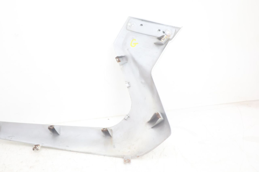 photo de Soleira esquerda YAMAHA XMAX X-MAX 125 (2006 - 2009) - Marcações e referências