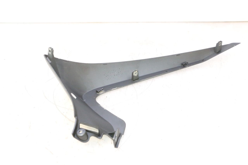 photo de Soleira esquerda YAMAHA X-MAX XMAX 125 (2010 - 2013) - Vista geral