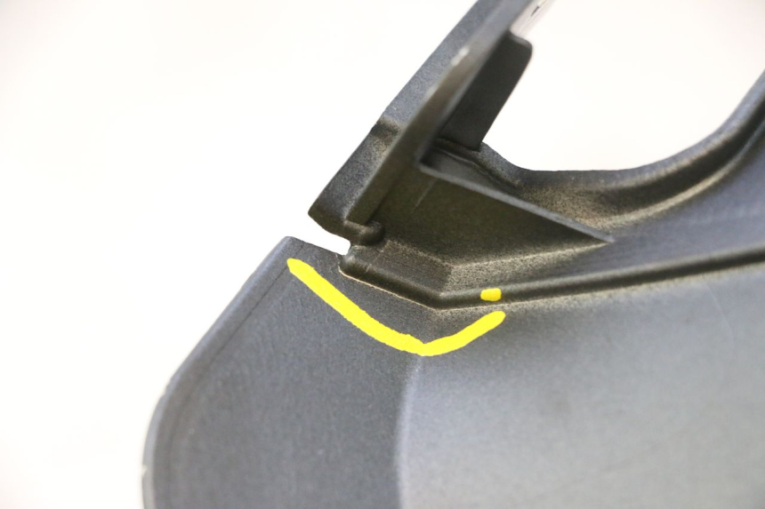 photo de Soleira esquerda YAMAHA X-MAX XMAX 125 (2010 - 2013) - Peça verificada