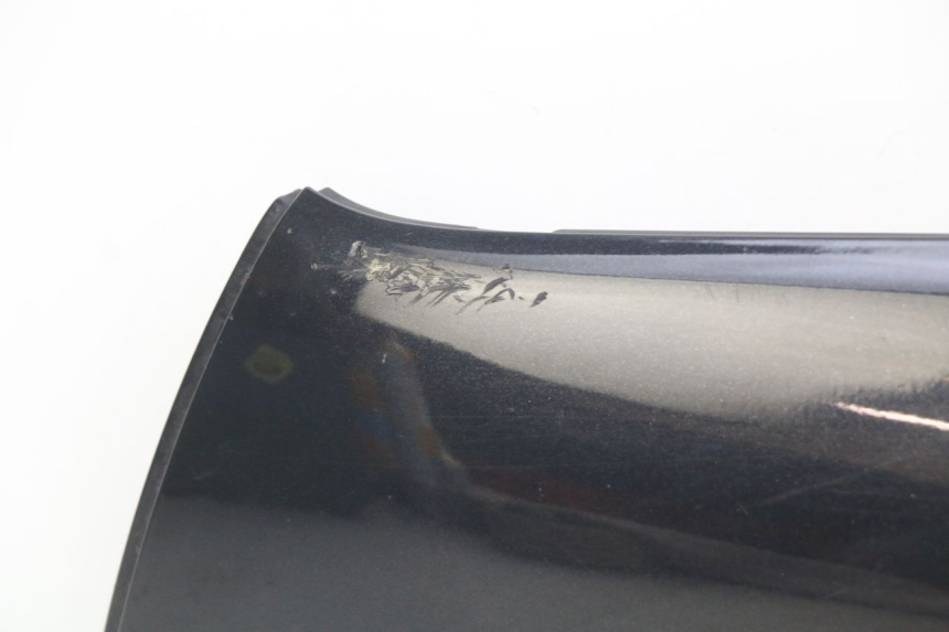photo de Soleira esquerda PIAGGIO X8 125 (2004 - 2007) - Pontos de fixação