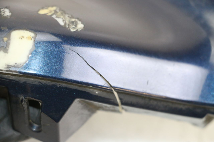 photo de Soleira esquerda PIAGGIO XEVO - X EVO 125 (2007 - 2017) - Pontos de fixação