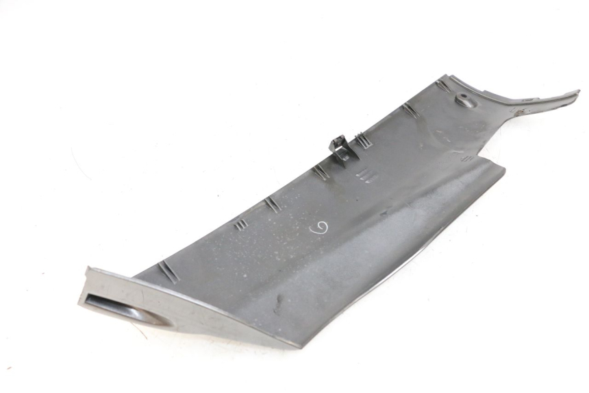 photo de Soleira esquerda YAMAHA YP MAJESTY 125 (2002 - 2006) - Outro ângulo de visão