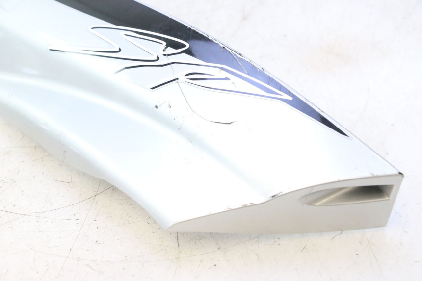 photo de Soleira esquerda YAMAHA YP MAJESTY 125 (2002 - 2006) - Pontos de fixação