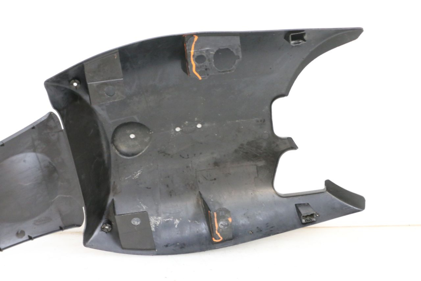 photo de Soleira PEUGEOT LUDIX 50 (2005 - 2007) - Pontos de fixação