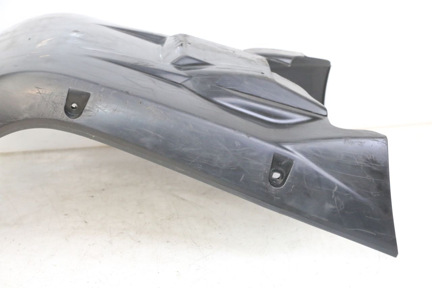 photo de Soleira MBK BOOSTER SPIRIT NAKED 50 (2004 - 2017) - Detalhes característicos