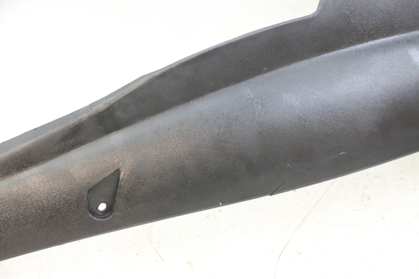 photo de Soleira lateral VASTRO STREET X 4T 50 (2016 - 2021) - Detalhe da peça