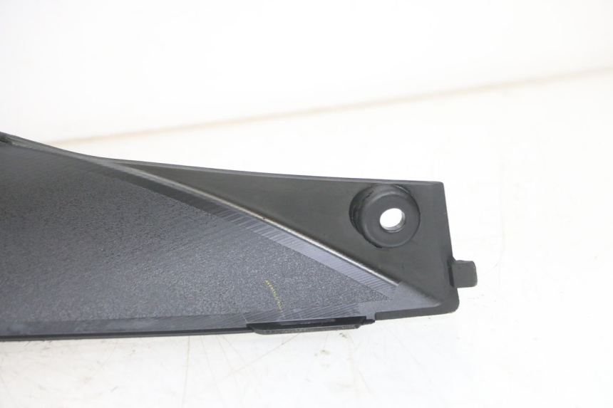 photo de Soleira SUZUKI BURGMAN 125 (2018 - 2021) - Zoom do estado de desgaste