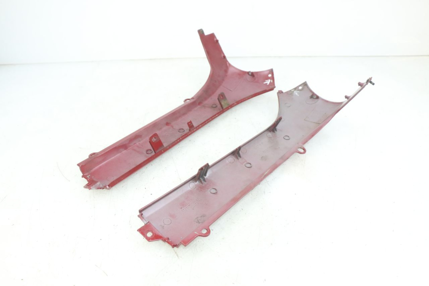 photo de Soleira PEUGEOT SV 125 (1991 - 1994) - Detalhes característicos