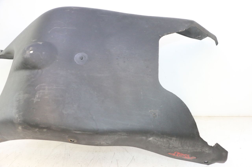 photo de Soleira PEUGEOT TREKKER 50 (1995 - 2004) - Vista de perto