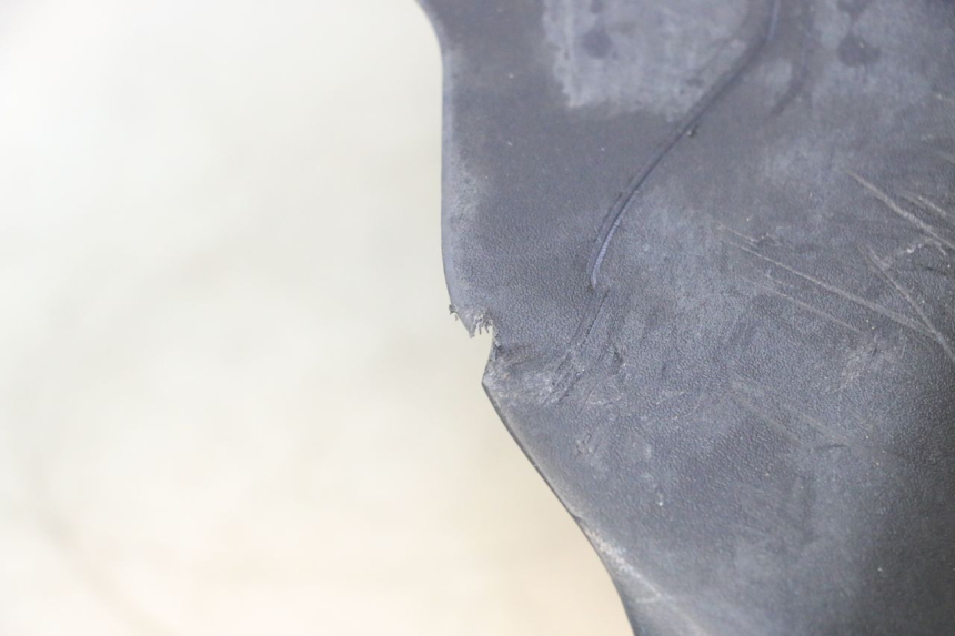 photo de Soleira PEUGEOT TREKKER 50 (1995 - 2004) - Detalhes característicos