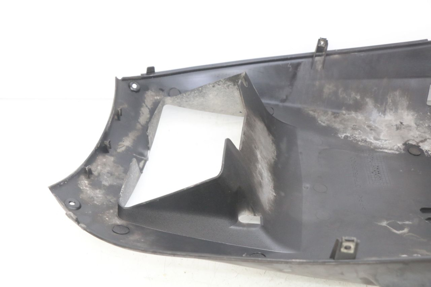 photo de Soleira YAMAHA X-MAX XMAX 125 (2010 - 2013) - Pontos de fixação