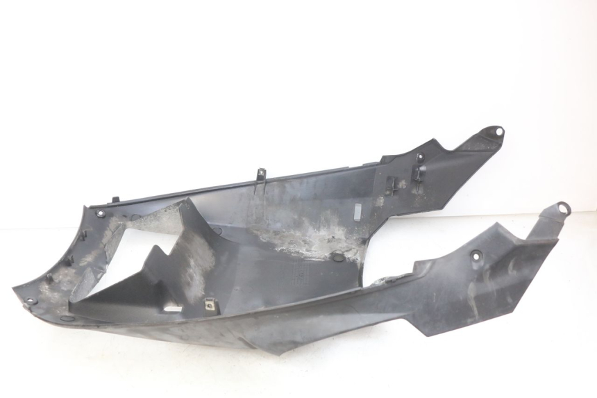 photo de Soleira YAMAHA X-MAX XMAX 125 (2010 - 2013) - Estado da superfície