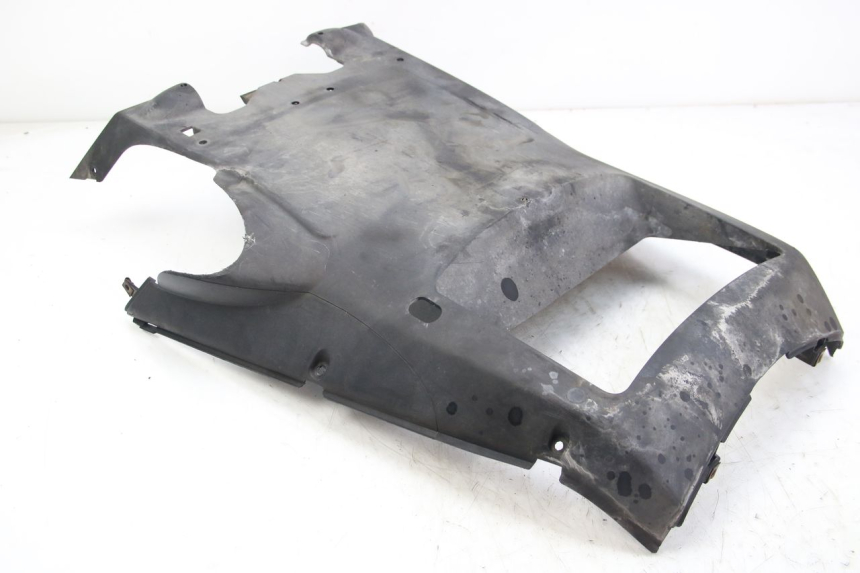 photo de Soleira YAMAHA XMAX X-MAX 125 (2006 - 2009) - Zoom do estado de desgaste