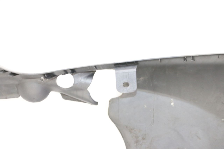 photo de Soleira PIAGGIO X9 EVOLUTION 125 (2003 - 2007) - Pontos de fixação