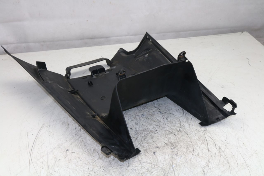 photo de Soleira YAMAHA YP MAJESTY ABS 400 (2007 - 2009) - Pontos de fixação