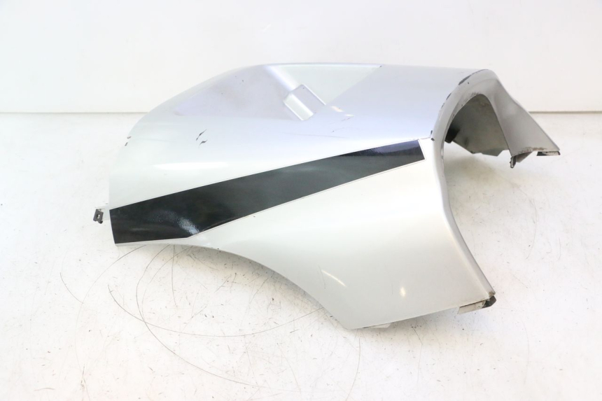 photo de Soleira YAMAHA YP MAJESTY 125 (2002 - 2006) - Zoom do estado de desgaste