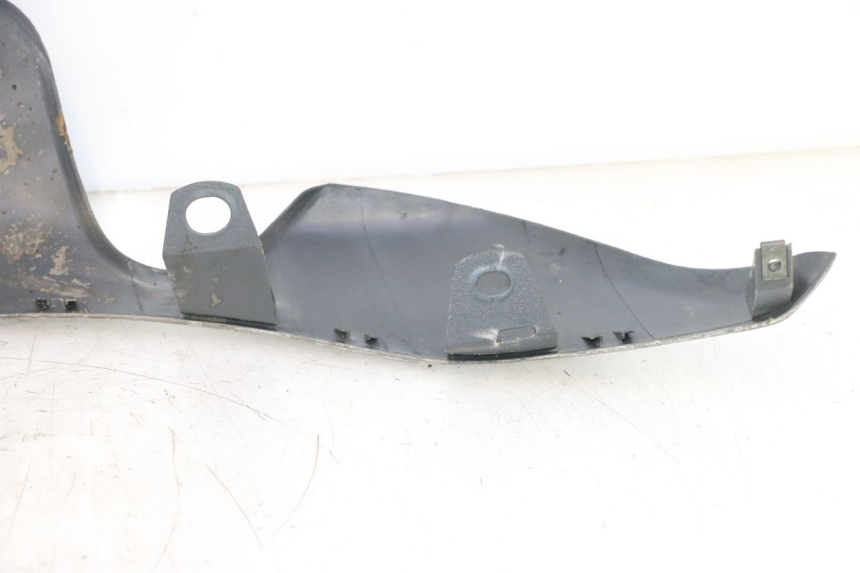 photo de SAIA LATERAL PIAGGIO ZIP 4T 50 (2006 - 2017) - Vista de perto
