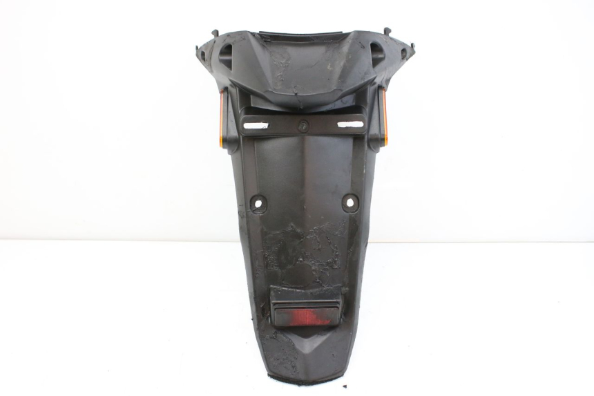 photo de PARALAMA TRASEIRO KYMCO AGILITY NAKED RENOUVO 4T 50 (2018 - 2020) - Outro ângulo de visão