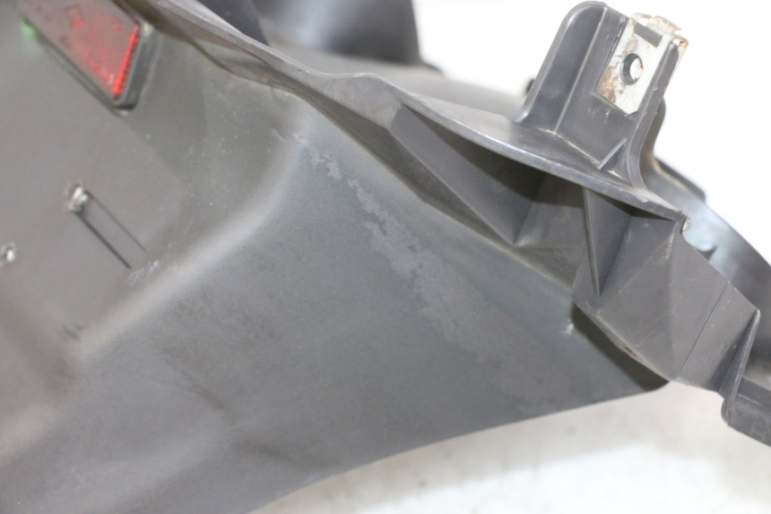 photo de PARALAMA TRASEIRO SUZUKI BURGMAN 125 (2007 - 2014) - Outro ângulo de visão