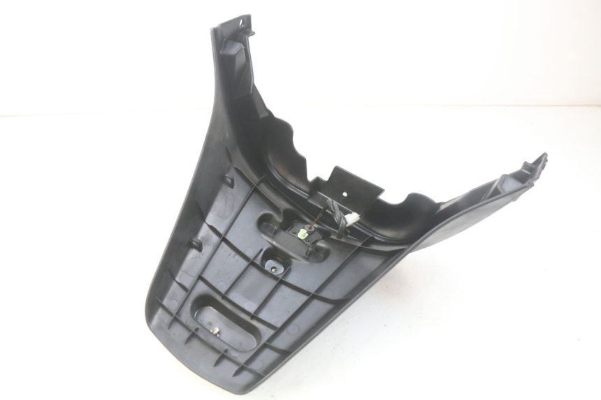 photo de PARALAMA TRASEIRO PEUGEOT CITYSTAR 125 (2011 - 2017) - Zoom do estado de desgaste