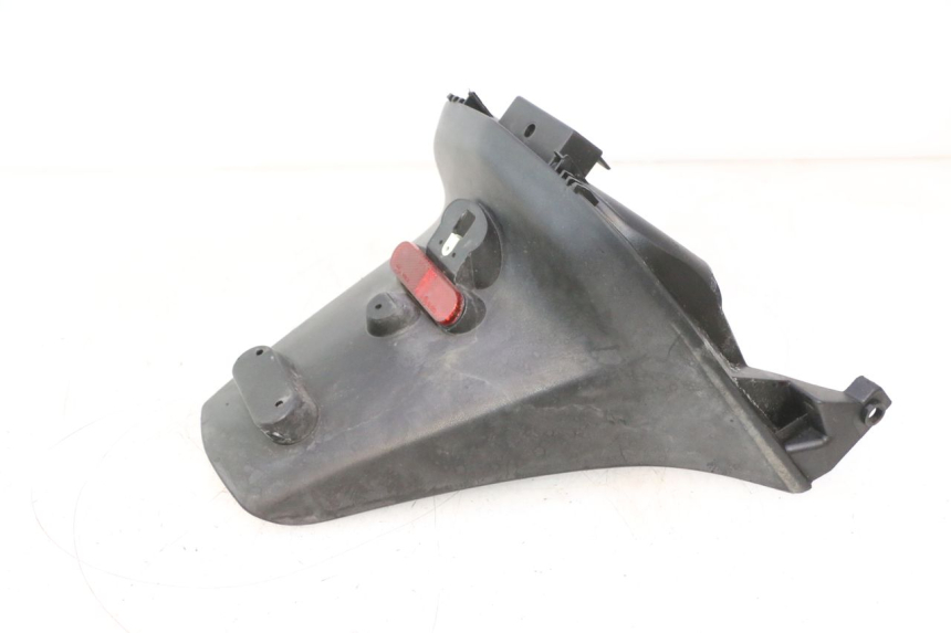 photo de PARALAMA TRASEIRO PEUGEOT CITYSTAR 125 (2011 - 2017) - Pontos de fixação