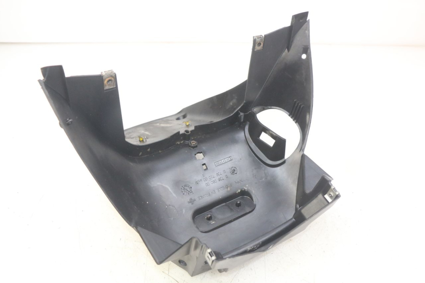 photo de PARALAMA TRASEIRO PEUGEOT ELYSEO 125 (1999 - 2004) - Detalhe da peça