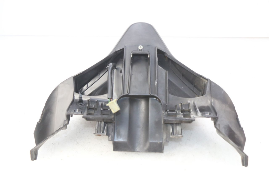 photo de PARALAMA TRASEIRO HONDA FES S-WING SWING ABS 125 (2007 - 2015) - Pontos de fixação