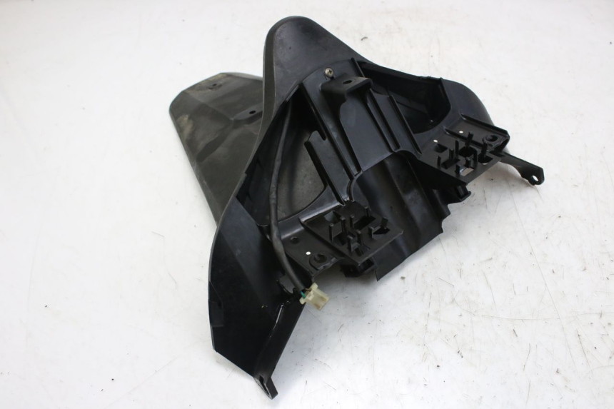 photo de PARALAMA TRASEIRO HONDA FES S-WING SWING ABS 125 (2007 - 2015) - Outro ângulo de visão