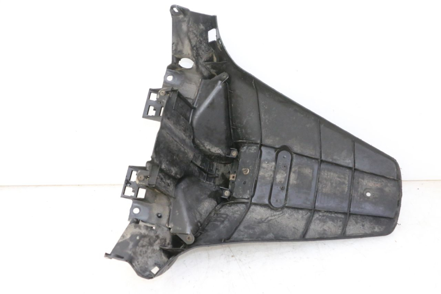 photo de PARALAMA TRASEIRO HONDA FES S-WING SWING ABS 125 (2007 - 2015) - Zoom do estado de desgaste