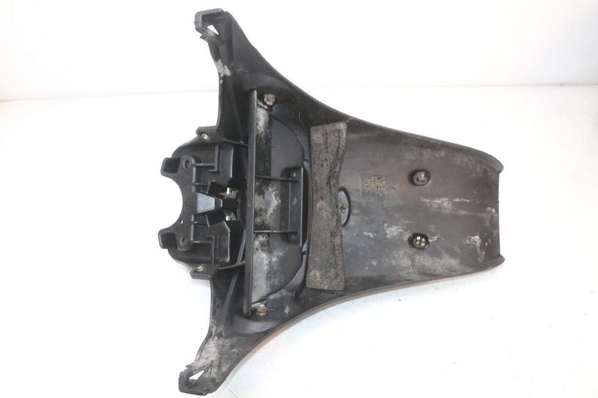 photo de PARALAMA TRASEIRO PIAGGIO FLY 2T 50 (2004 - 2017) - Pontos de fixação