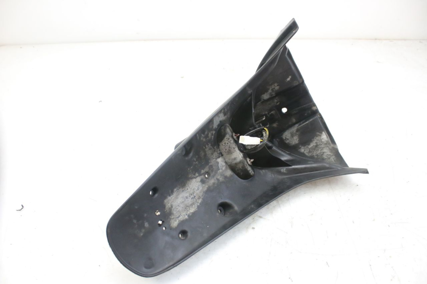 photo de PARALAMA TRASEIRO PIAGGIO FLY 4T 50 (2013 - 2017) - Zoom do estado de desgaste