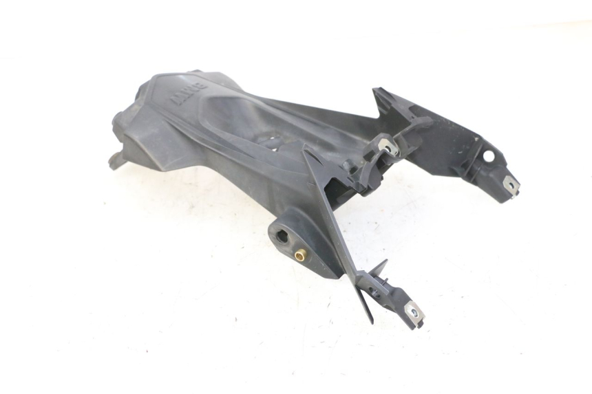 photo de PARALAMA TRASEIRO BMW G310 R 310 (2016 - 2020) - Ampliação técnica