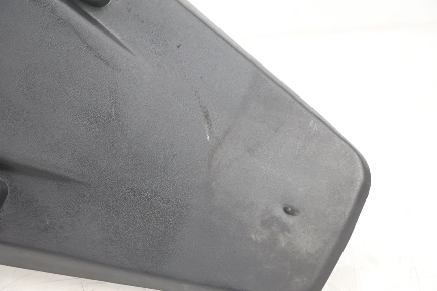 photo de PARALAMA TRASEIRO VASTRO GP 2T 50 (2013 - 2017) - Detalhe da peça