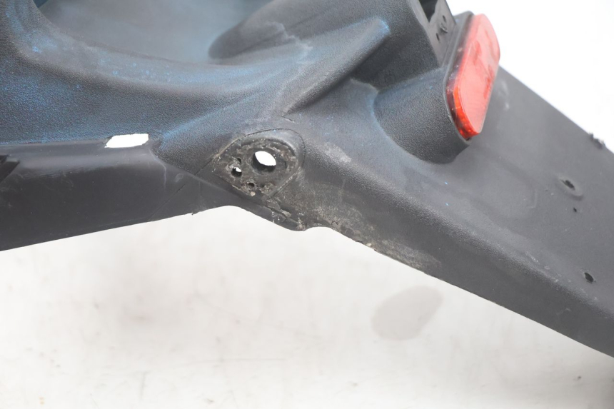 photo de PARALAMA TRASEIRO GILERA GP 800 (2007 - 2013) - Ampliação técnica