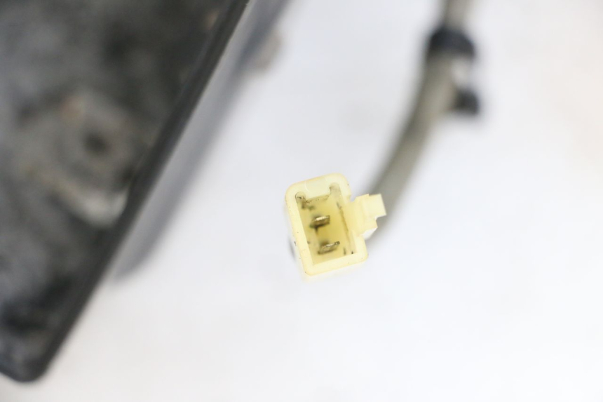 photo de PARALAMA TRASEIRO KAWASAKI GPX R WARBIRD 600 (1988 - 1993) - Pontos de fixação