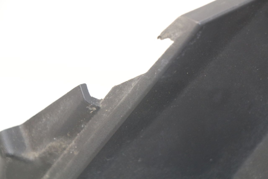photo de PARALAMA TRASEIRO SYM GTS EFI ABS 125 (2012 - 2016) - Pontos de fixação