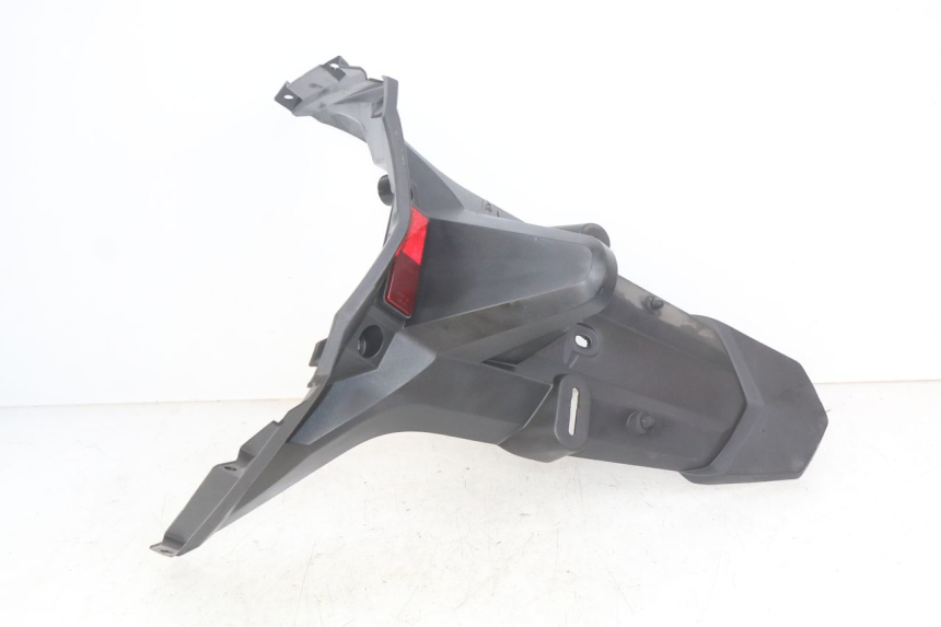 photo de PARALAMA TRASEIRO SYM GTS EFI 125 (2012 - 2016) - Ampliação técnica