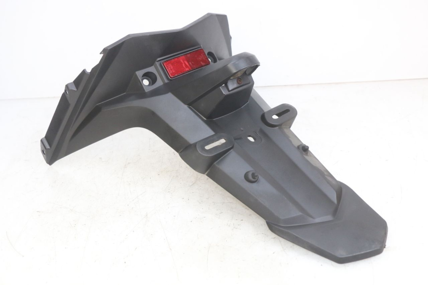 photo de PARALAMA TRASEIRO SYM GTS EFI 125 (2012 - 2016) - Vista geral