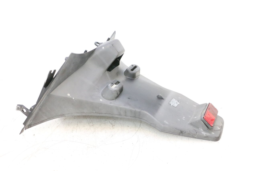 photo de PARALAMA TRASEIRO SYM GTS EVO 125 (2009 - 2013) - Outro ângulo de visão