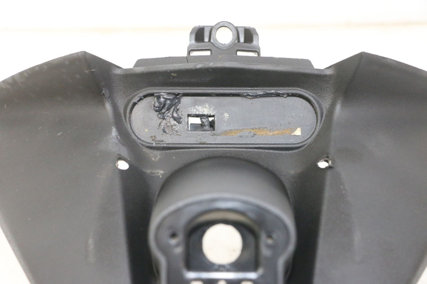 photo de PARALAMA TRASEIRO PIAGGIO IE MP3 YOURBAN 300 (2011 - 2016) - Marcações e referências