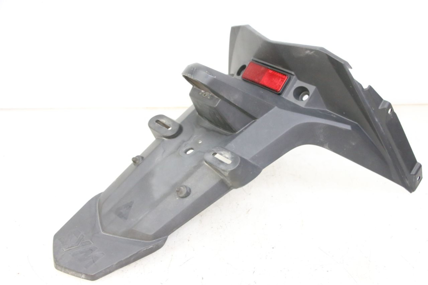 photo de PARALAMA TRASEIRO SYM JOYMAX 125 (2010 - 2017) - Pontos de fixação