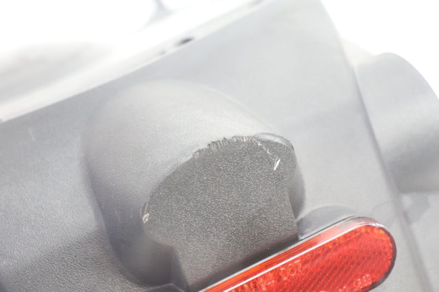 photo de PARALAMA TRASEIRO PEUGEOT KISBEE 4T 50 (2010 - 2017) - Outro ângulo de visão