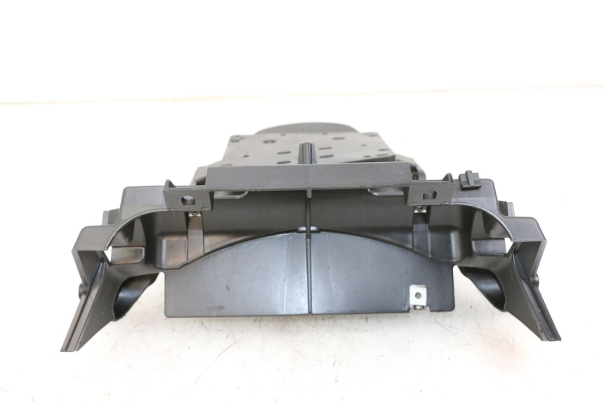 photo de PARALAMA TRASEIRO PIAGGIO MP3 HPE 350 (2018 - 2020) - Ampliação técnica