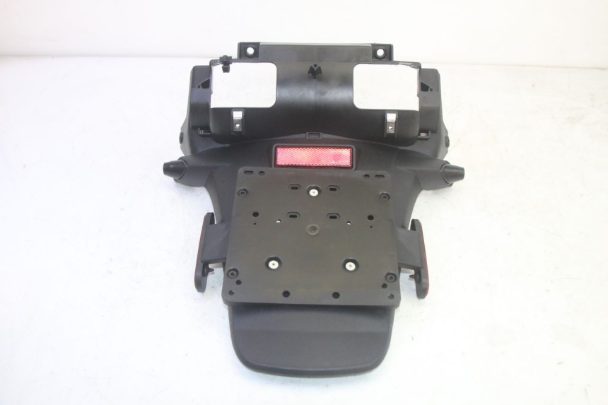 photo de PARALAMA TRASEIRO PIAGGIO MP3 HPE 350 (2018 - 2020) - Ampliação técnica
