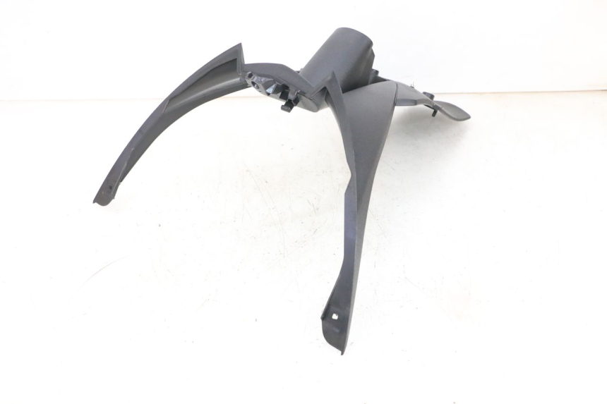 photo de PARALAMA TRASEIRO PIAGGIO MP3 HPE 300 (2019 - 2026) - Estado da superfície