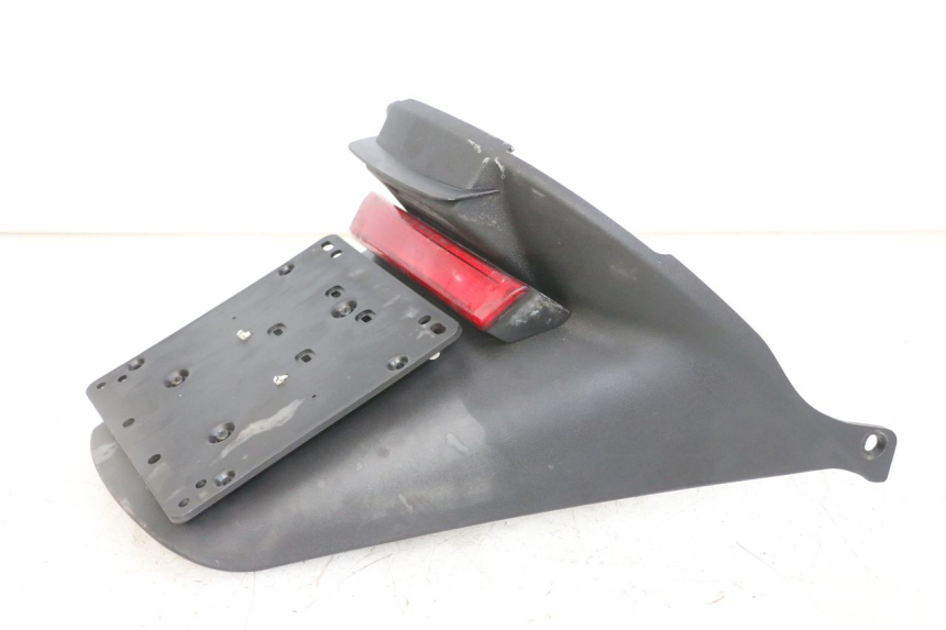 photo de PARALAMA TRASEIRO PIAGGIO MP3 LT 300 (2010 - 2016) - Estado da superfície