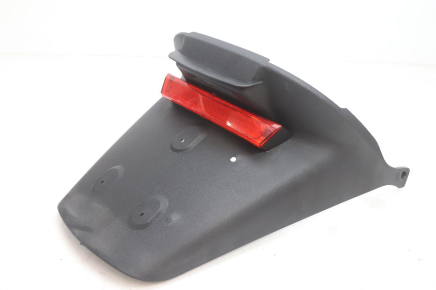 photo de PARALAMA TRASEIRO PIAGGIO MP3 LT 300 (2010 - 2016) - Detalhe da peça